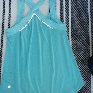 Lululemon 6 tank top